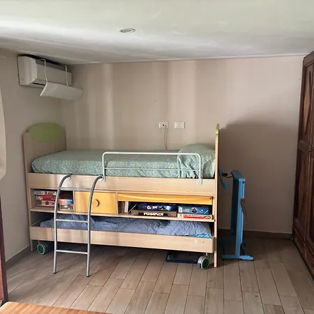 Casa Le Ginestre Λίντο ντι Καμαϊόρε